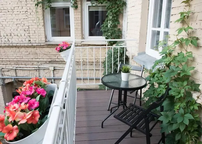 Old Town Loft Private Terrace Steps From Cathedral Vilnius